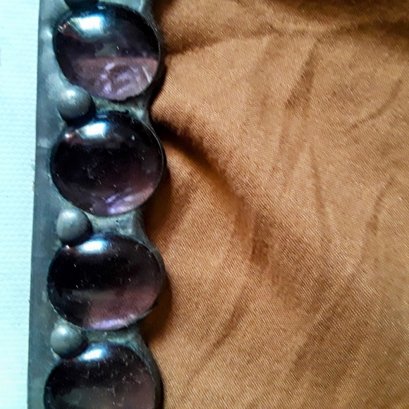 Unique picture frame purple stones - Picture 2 of 6